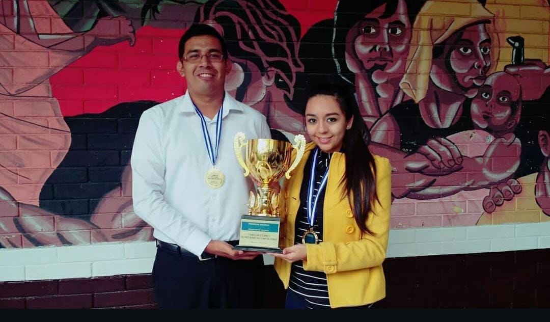 Ganador del Campeonato Nacional de Debates en formato Parlamento Britanico